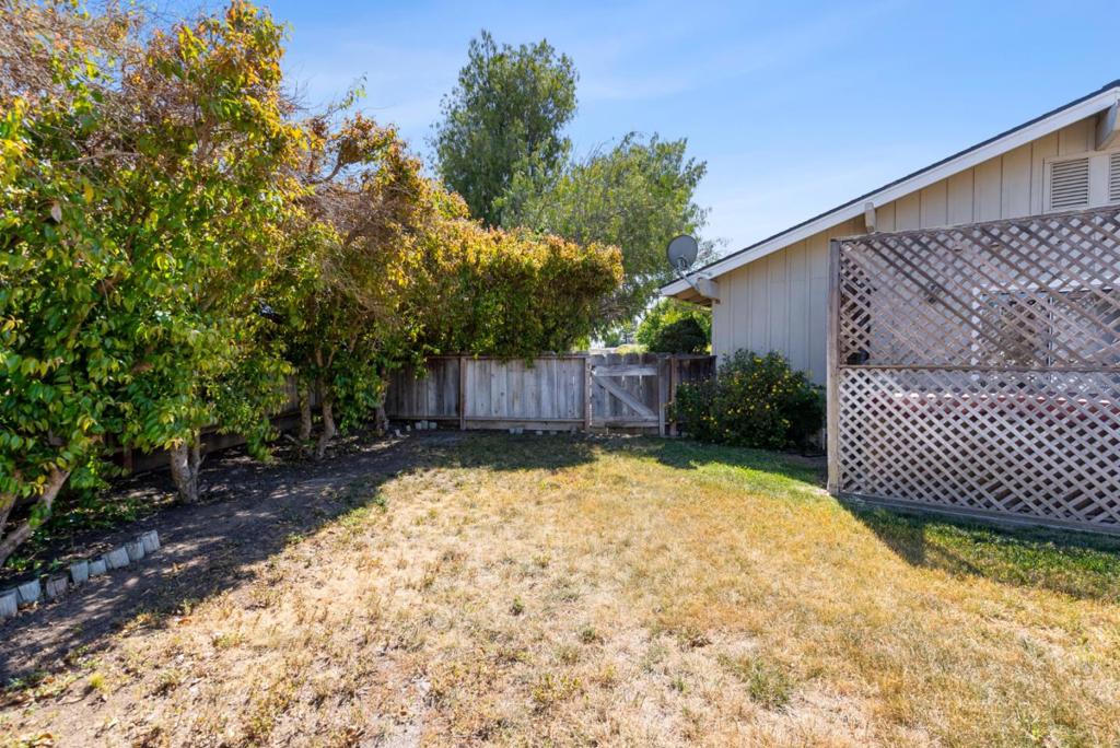 50 Florence Court Property Photo 46