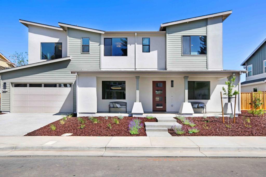 125 Waterstone Court Property Photo
