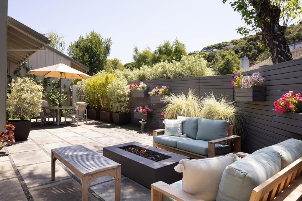 28061 Heron Court Property Photo