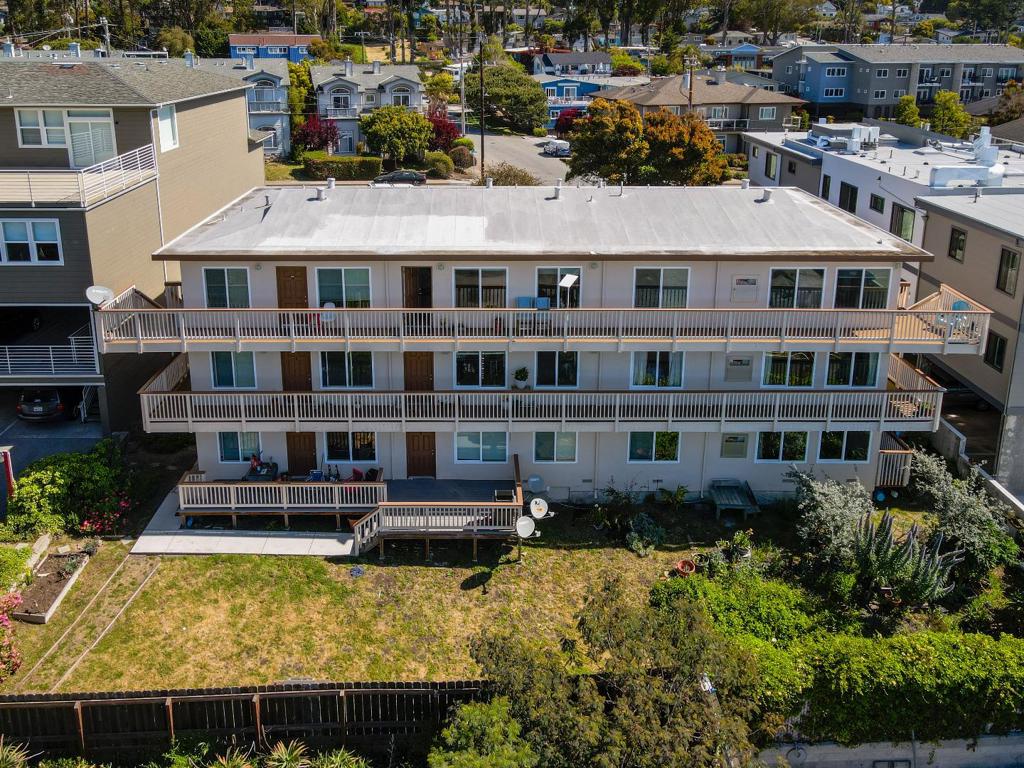 510 Avenue Alhambra Property Photo 4