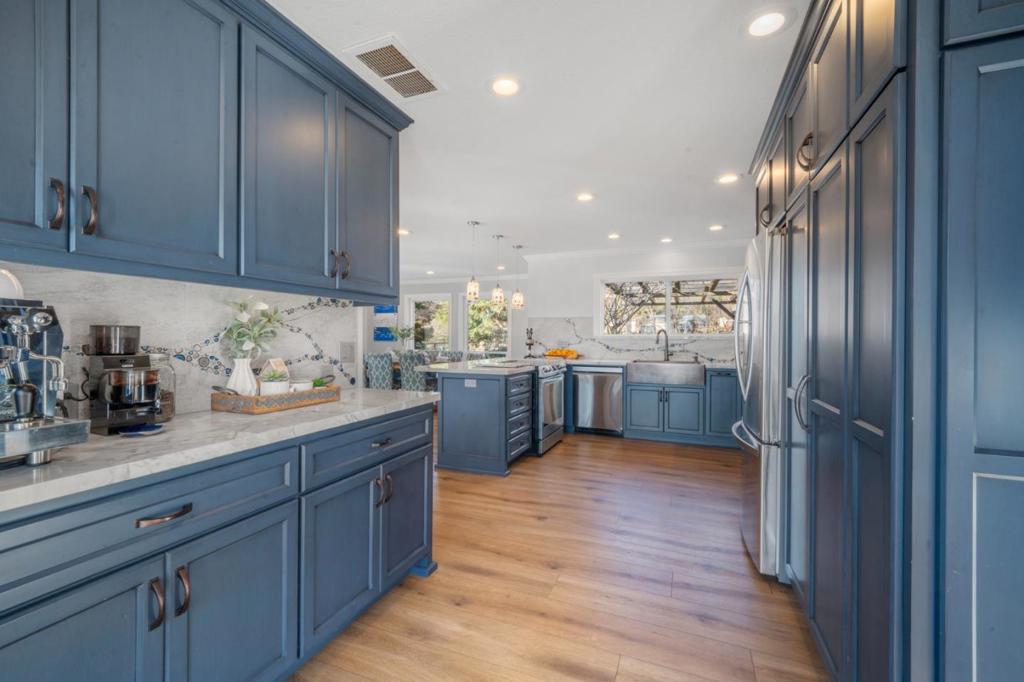 12170 Calle Uvas Property Photo 17