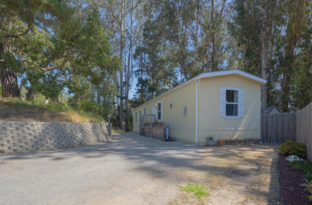8710 Prunedale North Road Property Photo 1