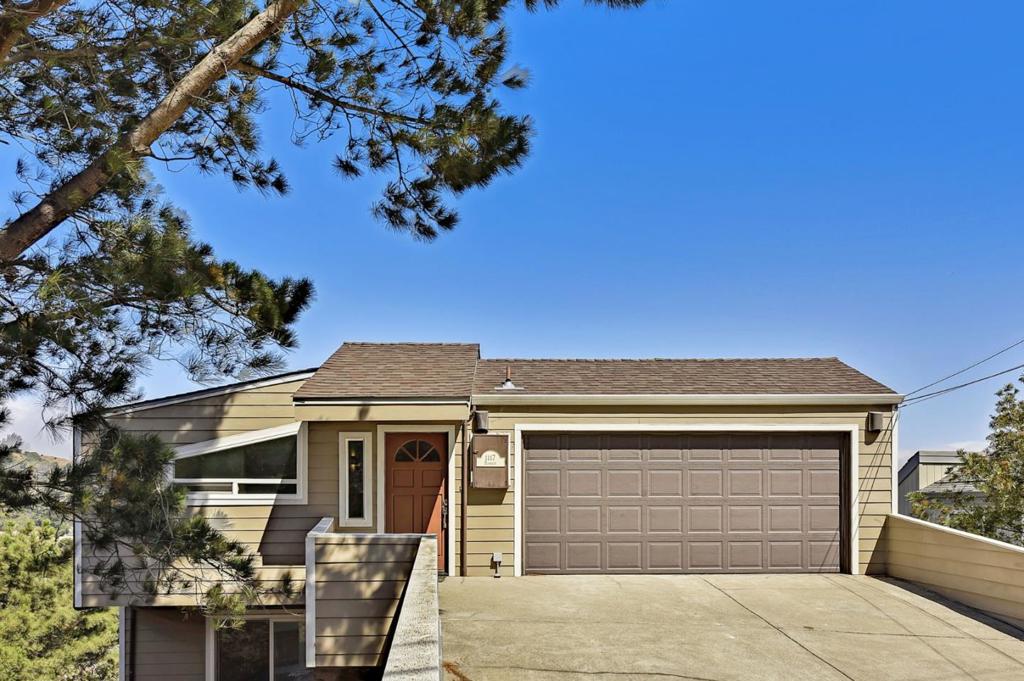 1117 Humboldt Road Property Photo