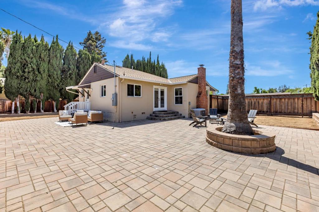 3241 Finch Drive Property Photo
