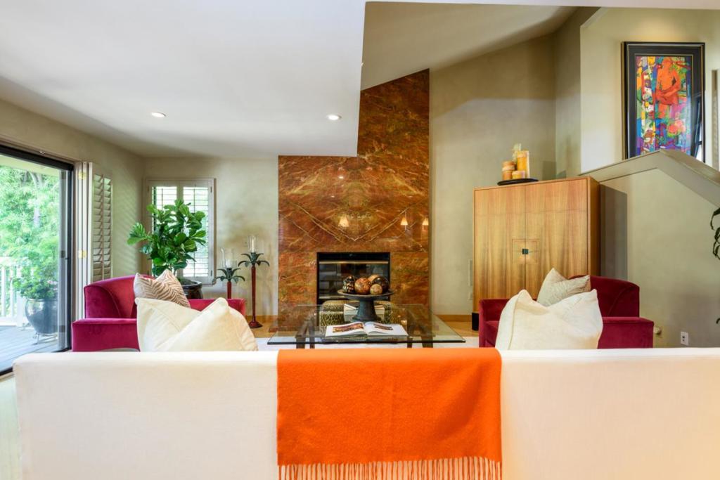 1265 Trinity Drive Property Photo 6