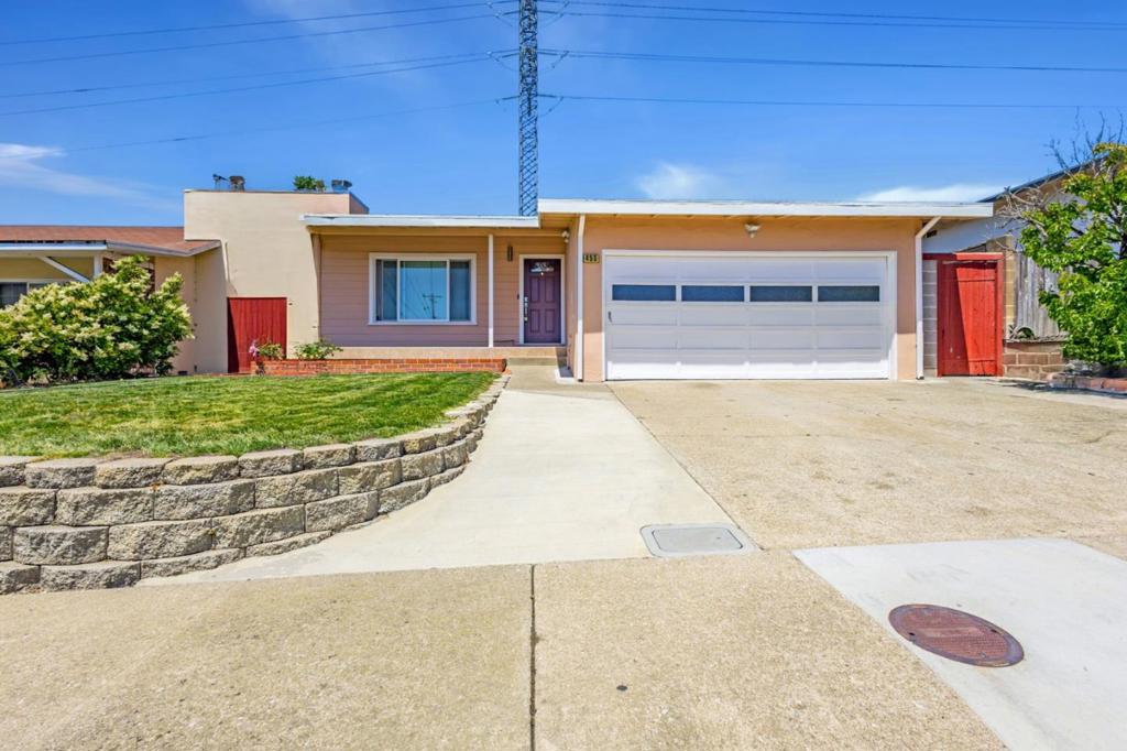 455 Gardenside Avenue Property Photo