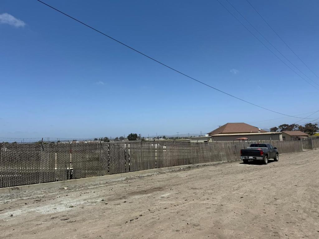 1202 Castroville Road Property Photo 16