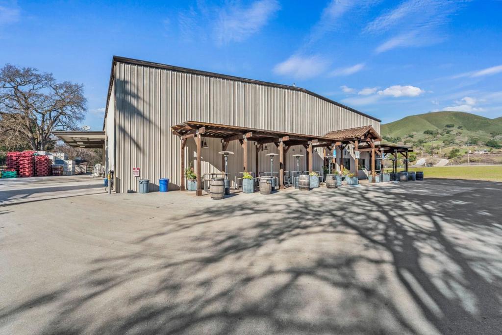 11775 Watsonville Road Property Photo 24
