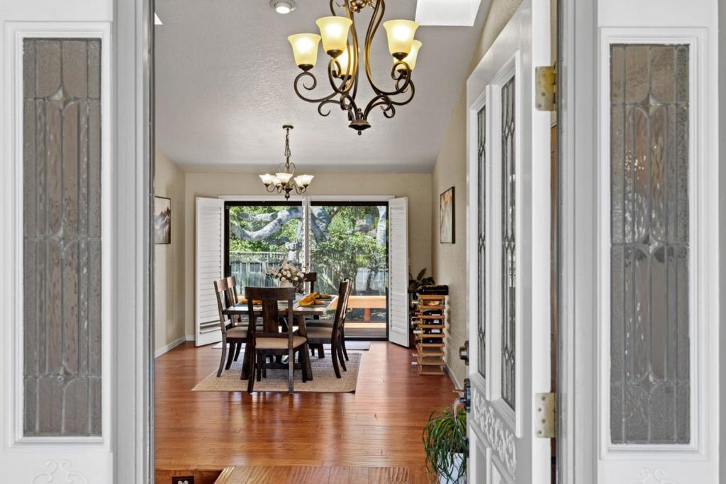 7 Antelope Lane Property Photo 3