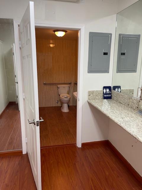903 S 1st Avenue Property Photo 6