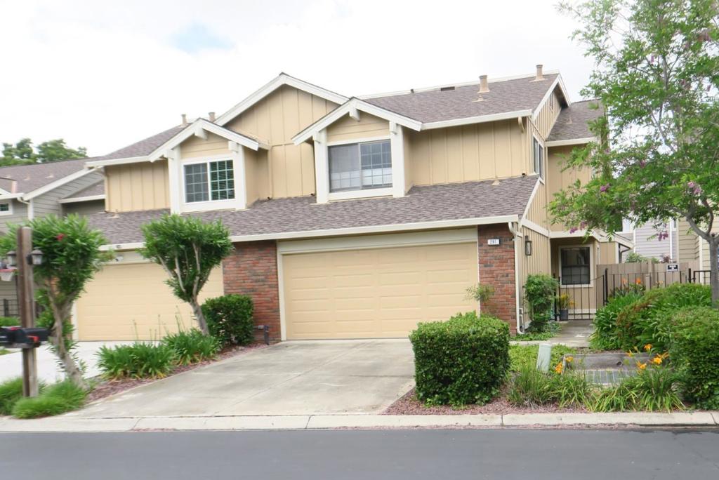 291 Klamath Road Property Photo 1