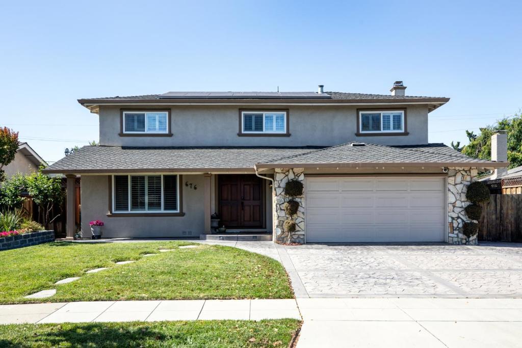 676 Bolivar Drive Property Photo