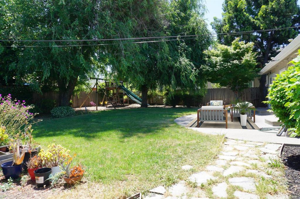 408 Casita Court Property Photo 1