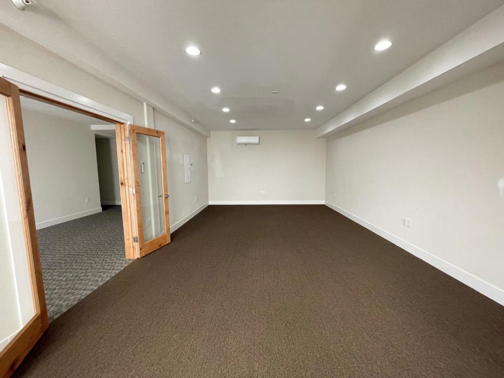10056 Orange Avenue Property Photo 7