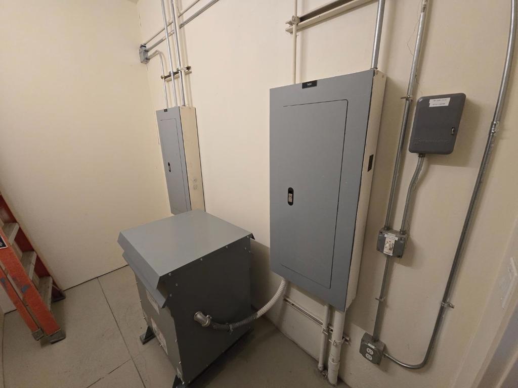 358 Digital Drive Property Photo 11