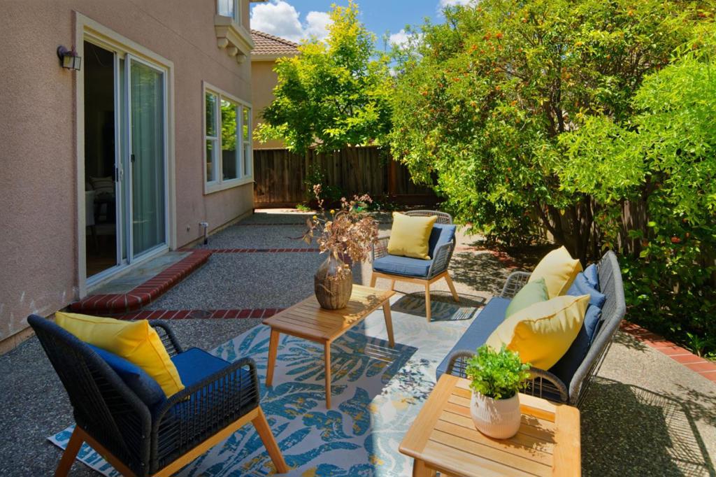 1687 Via Cortina Property Photo 39