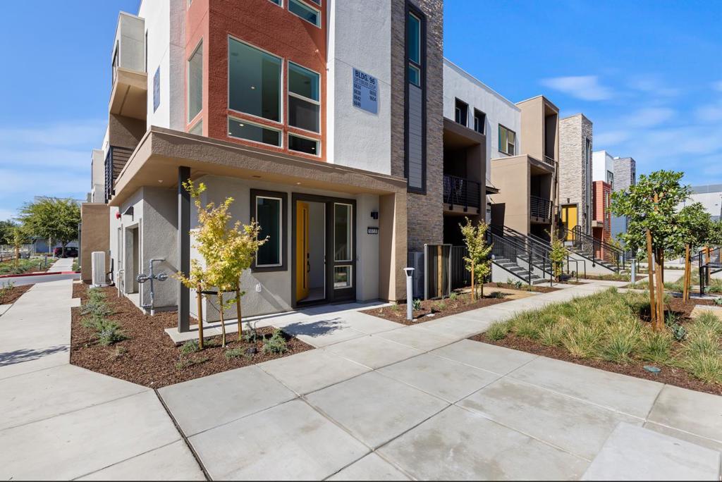 6695 Sync Court Property Photo 1