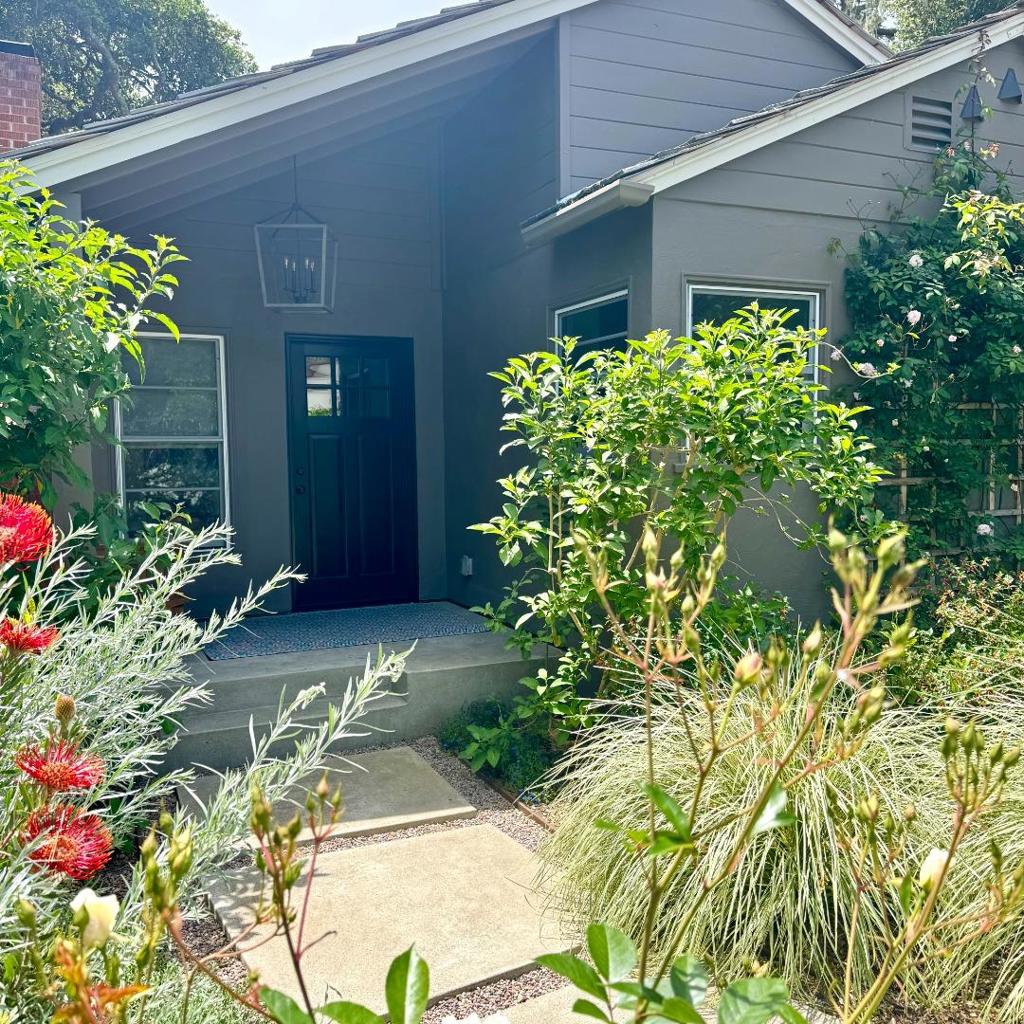 3216 Serra Avenue Property Photo