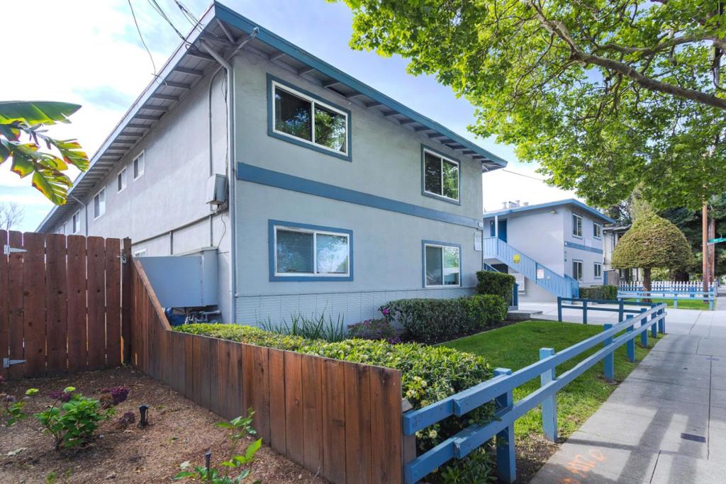 309315 Oak Avenue Property Photo 4