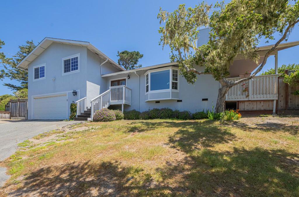 3065 Hermitage Road Property Photo 1