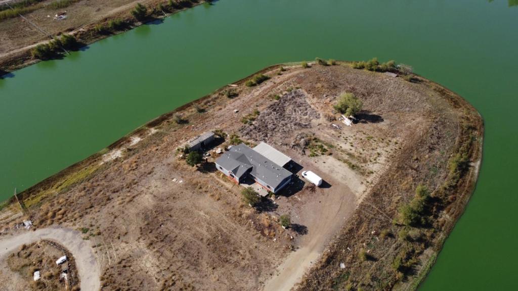 1410 Frewert Road Property Photo 14