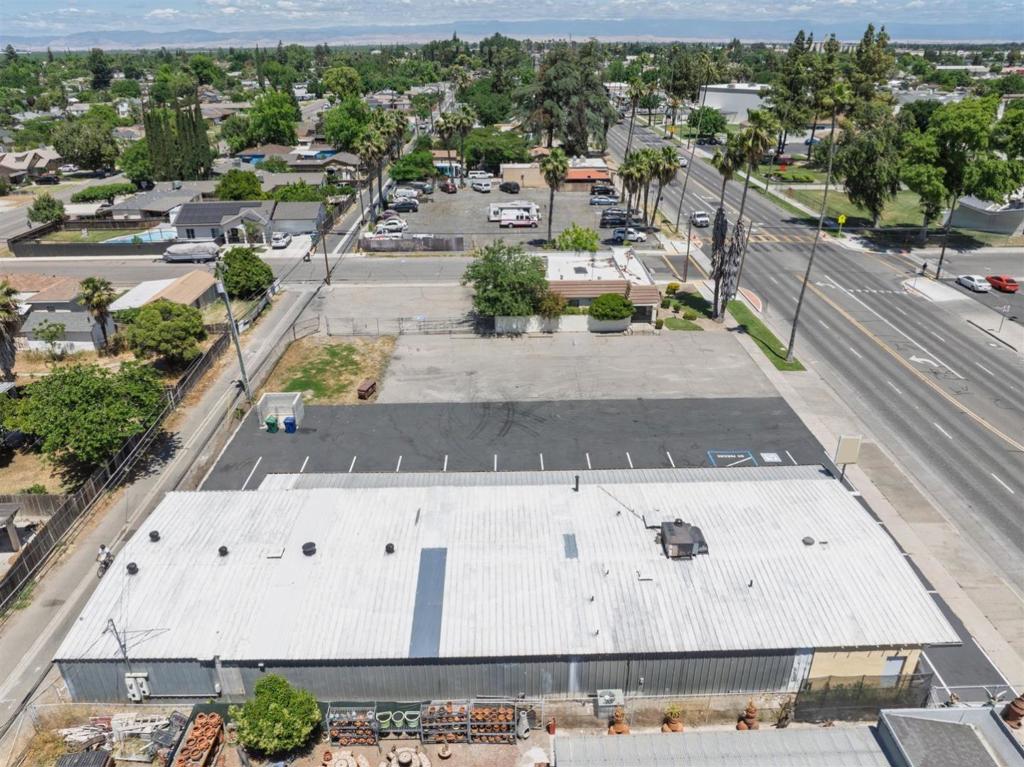1312 Robertson Boulevard Property Photo 7