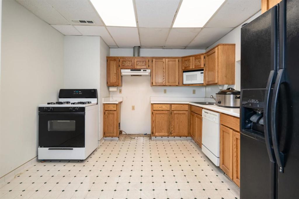 1312 Robertson Boulevard Property Photo 16