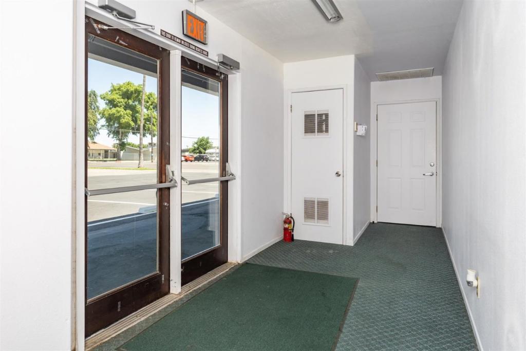 1312 Robertson Boulevard Property Photo 24