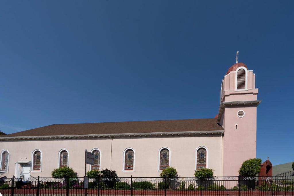 333 Harbour Way South Property Photo 13