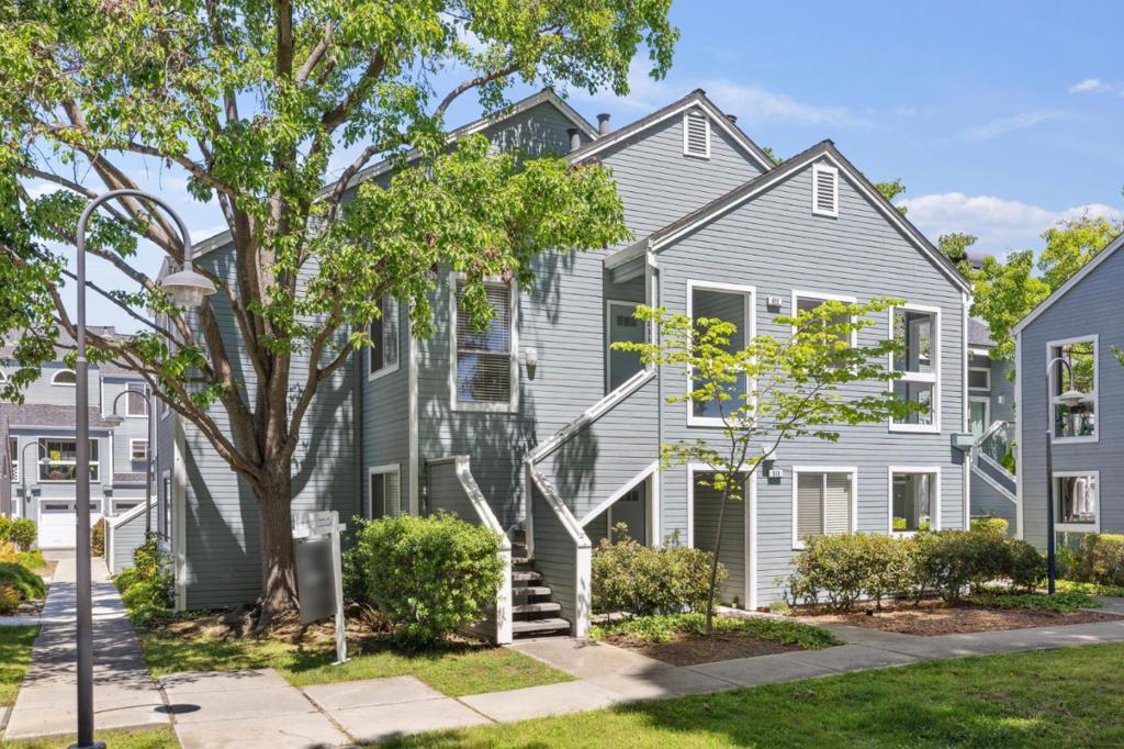 820 Boardwalk Place Property Photo 1