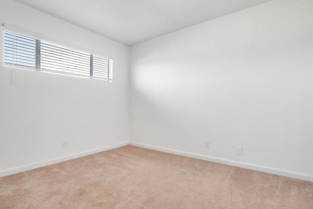 420 Broadway Property Photo 14