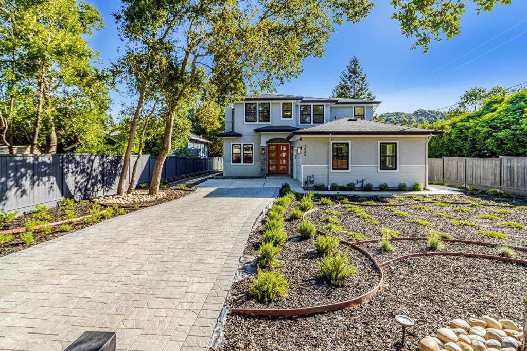 1066 Larch Avenue Property Photo 6