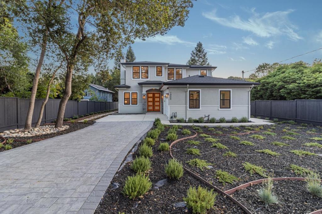 1066 Larch Avenue Property Photo 12