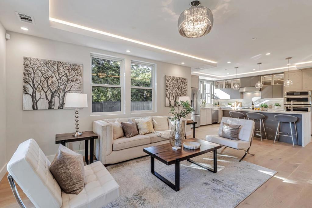 1066 Larch Avenue Property Photo 23