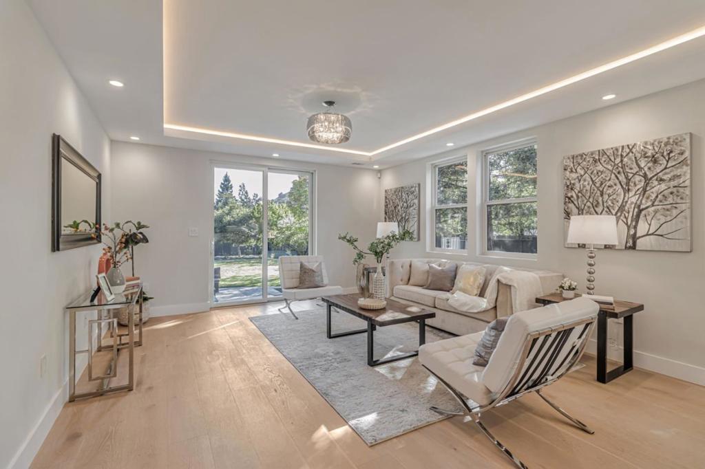 1066 Larch Avenue Property Photo 24