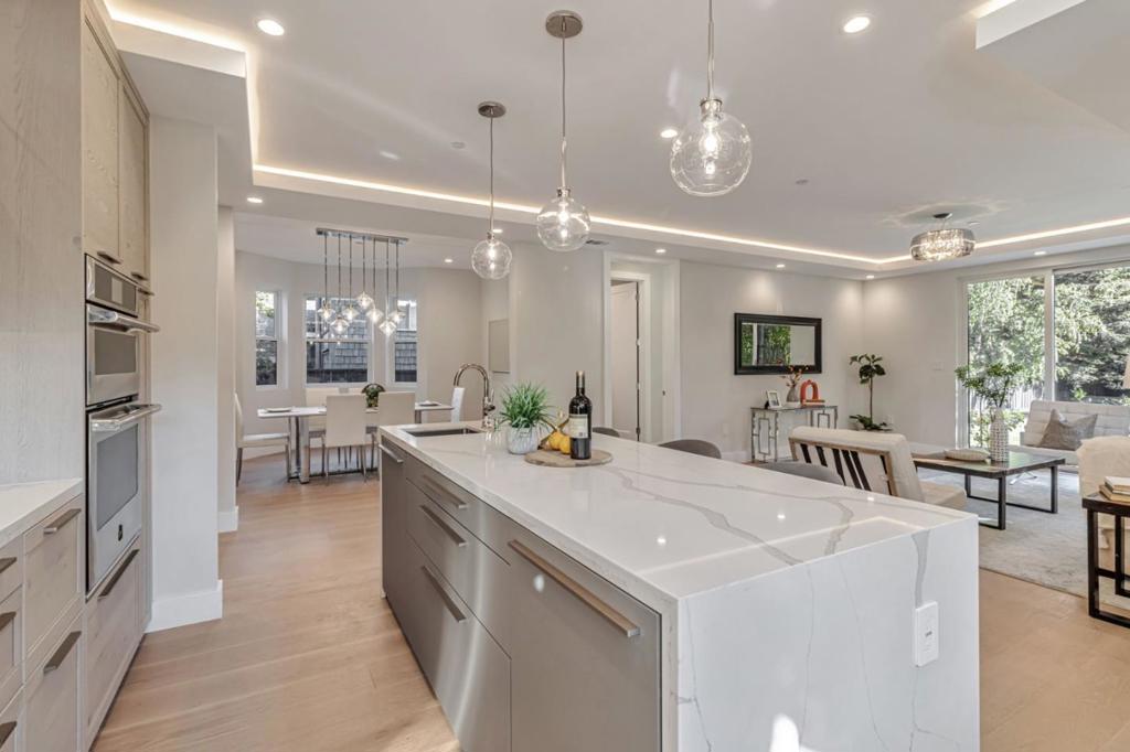 1066 Larch Avenue Property Photo 30