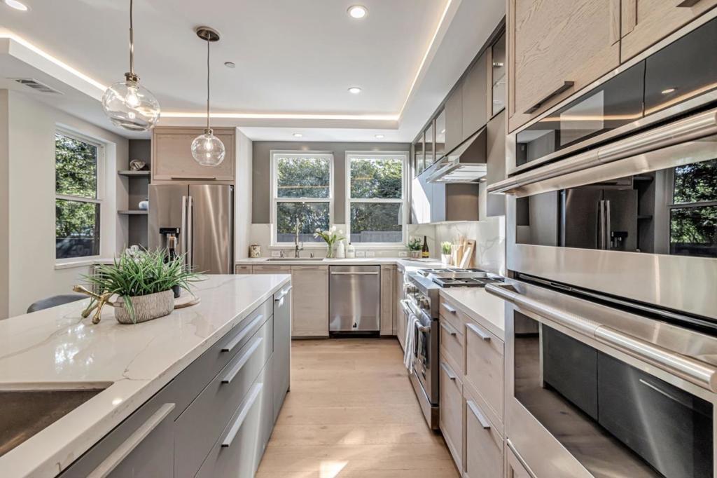 1066 Larch Avenue Property Photo 31