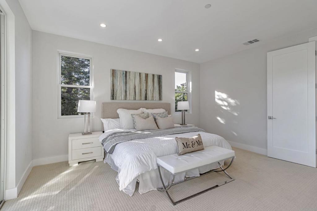 1066 Larch Avenue Property Photo 54