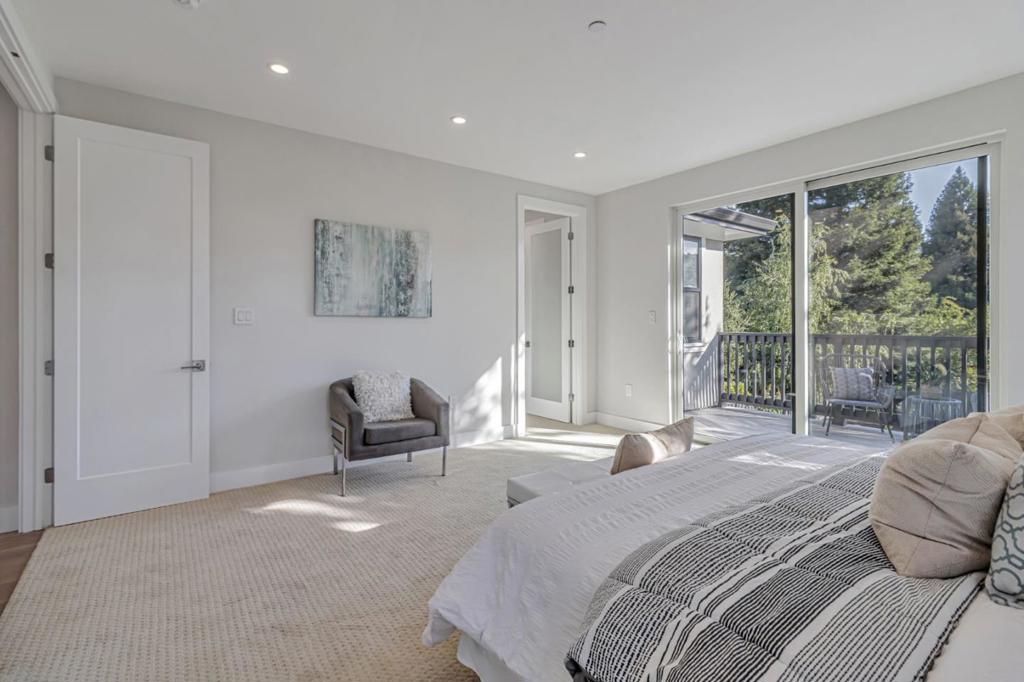 1066 Larch Avenue Property Photo 56