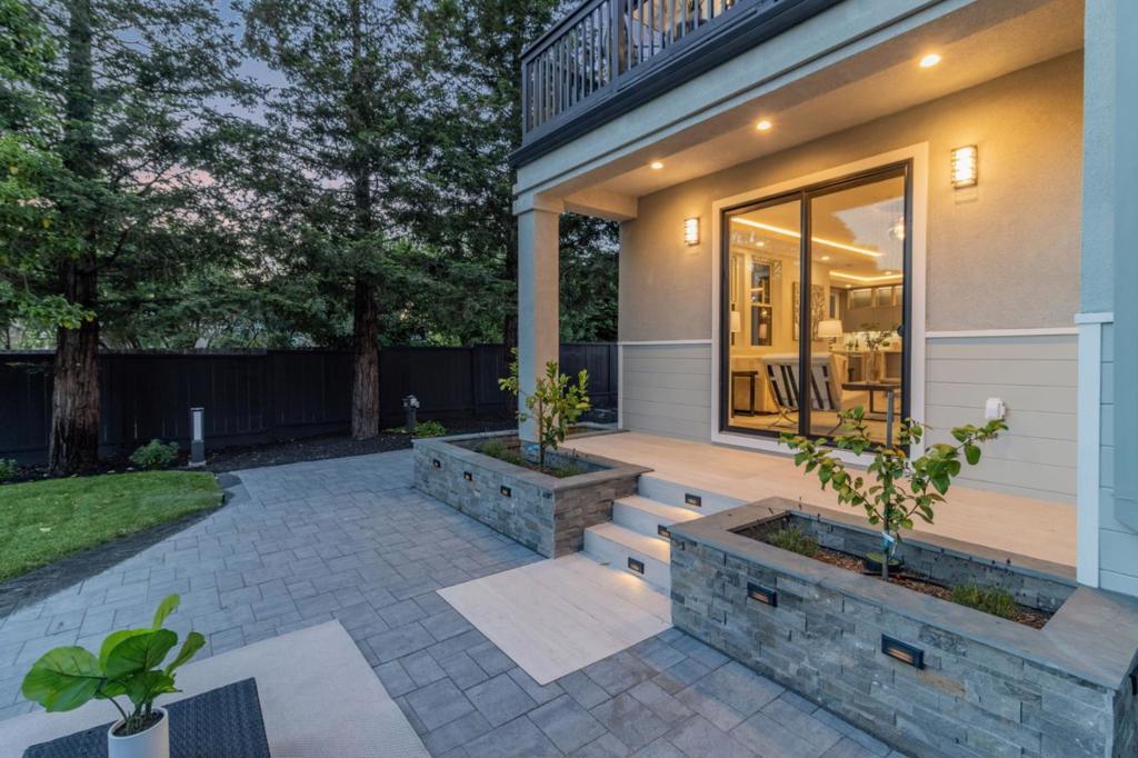 1066 Larch Avenue Property Photo 69