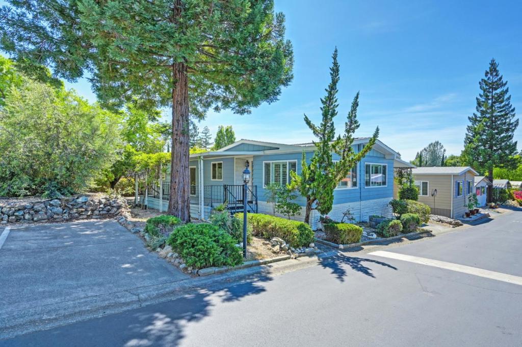 12339 Pepperwood