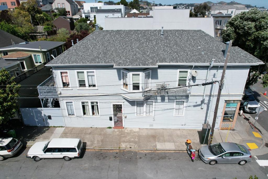 326 Cortland Avenue Property Photo 2