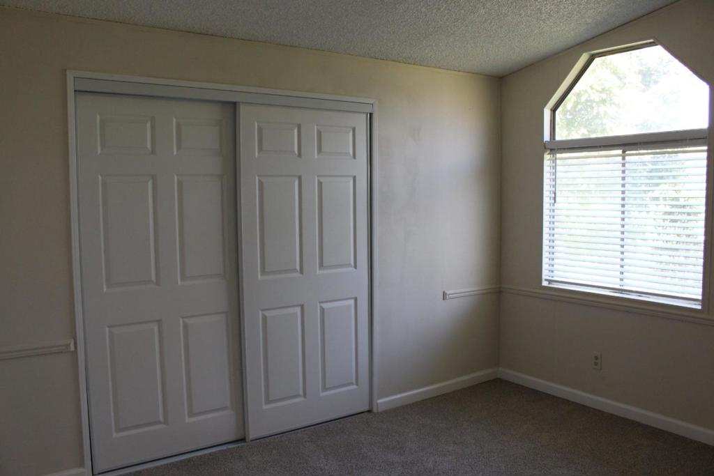 Hall Road Property Photo 34