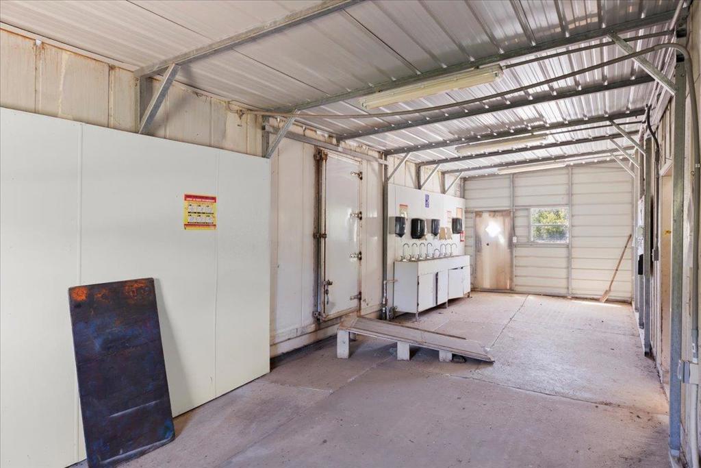 Hall Road Property Photo 32
