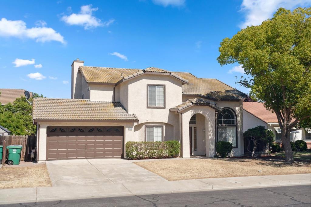 1622 Fir Drive Property Photo 1