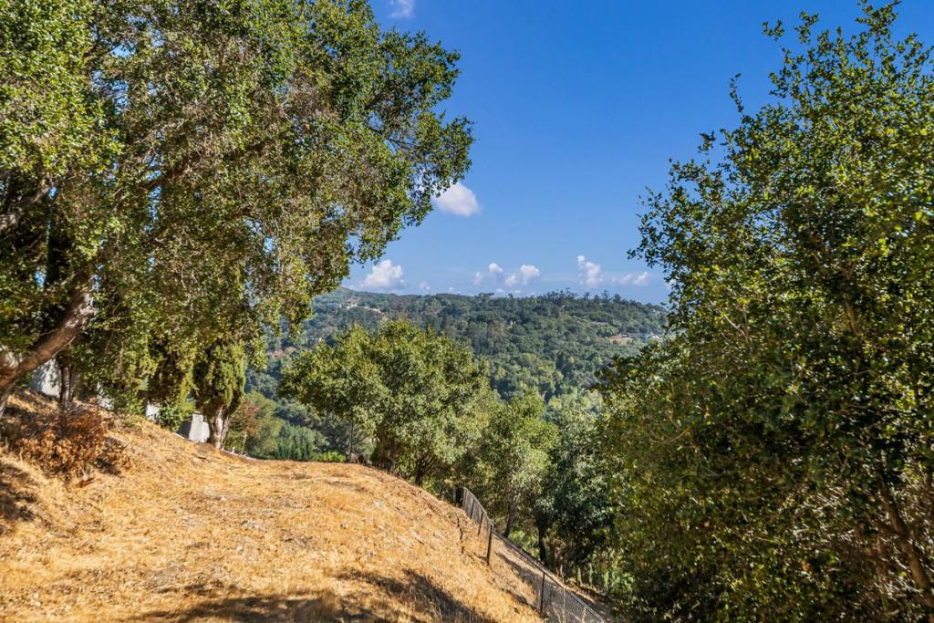 16497 S Kennedy Road Property Photo 8