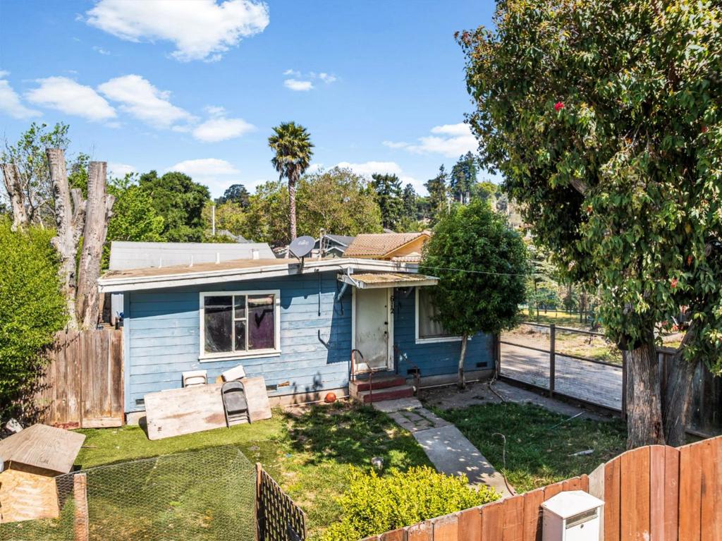 Mission Street Property Photo 1