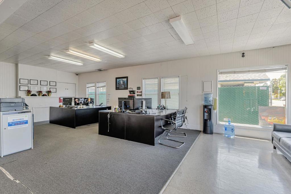 323 Texas Street Property Photo 4
