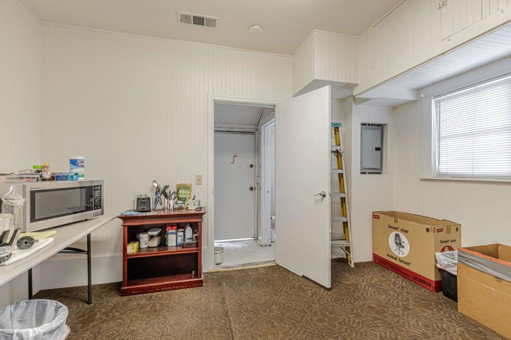 323 Texas Street Property Photo 15