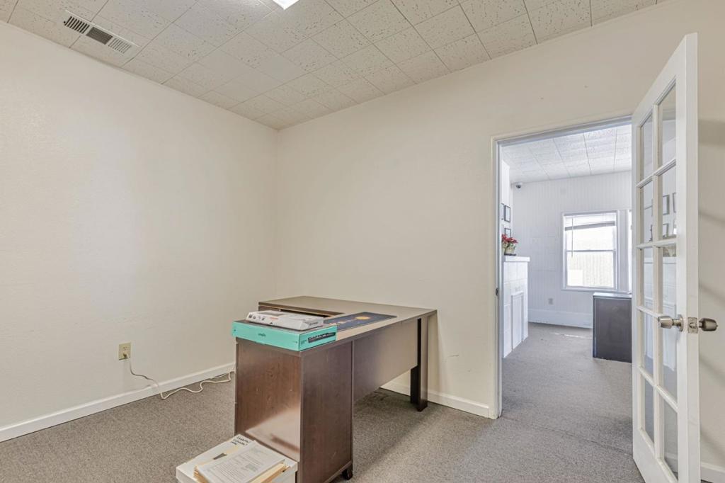323 Texas Street Property Photo 22